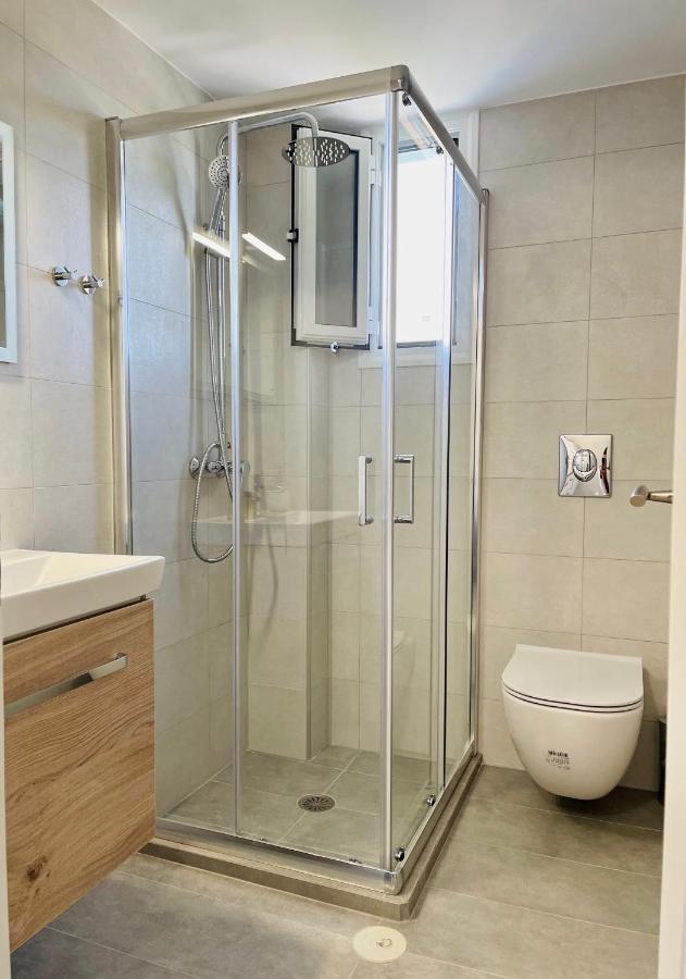 Troumpas Family Rooms & Apartments Леонидион Экстерьер фото